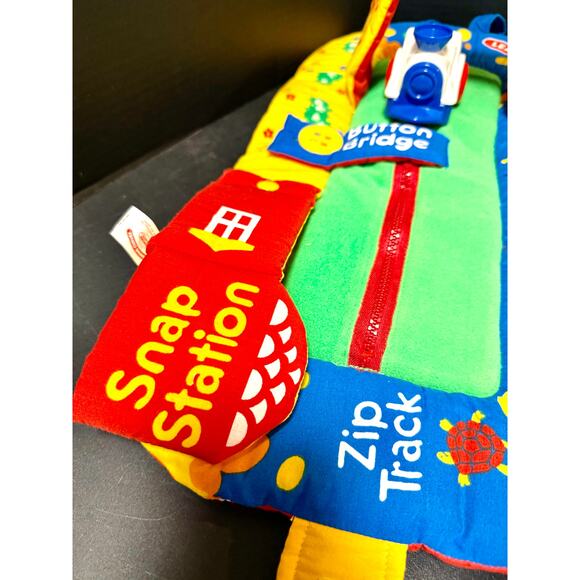 Learning Curve Snap Station Zip Track soft fabric activity toy babies toddlers - Picture 3 of 7